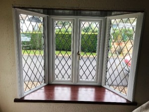 Box bay window